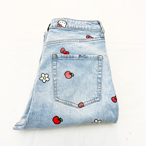 Hello Kitty x Sanrio Light Wash Straight Denim Jeans Cartoon Printed Zip Size 11 - Picture 1 of 9